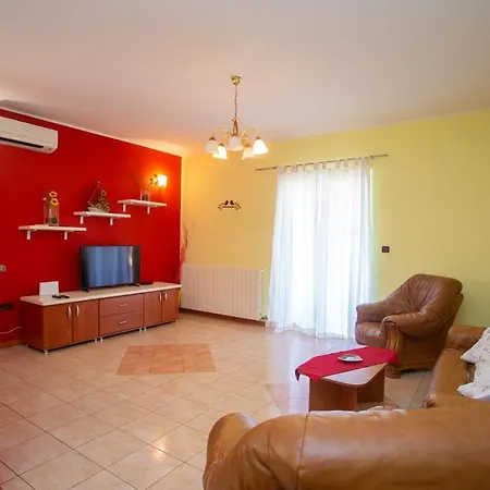 Hébergement de vacances Labud Žminj